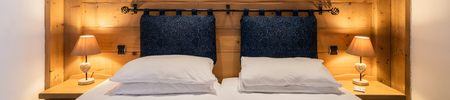 Chalet hotel lecrin -  bed headboard