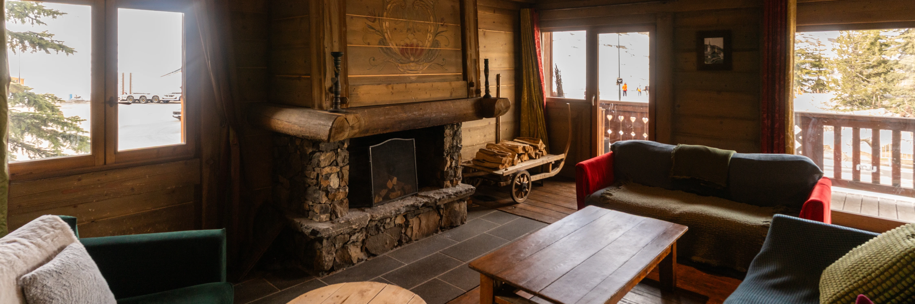 Chalet hotel lecrin -  fireplace