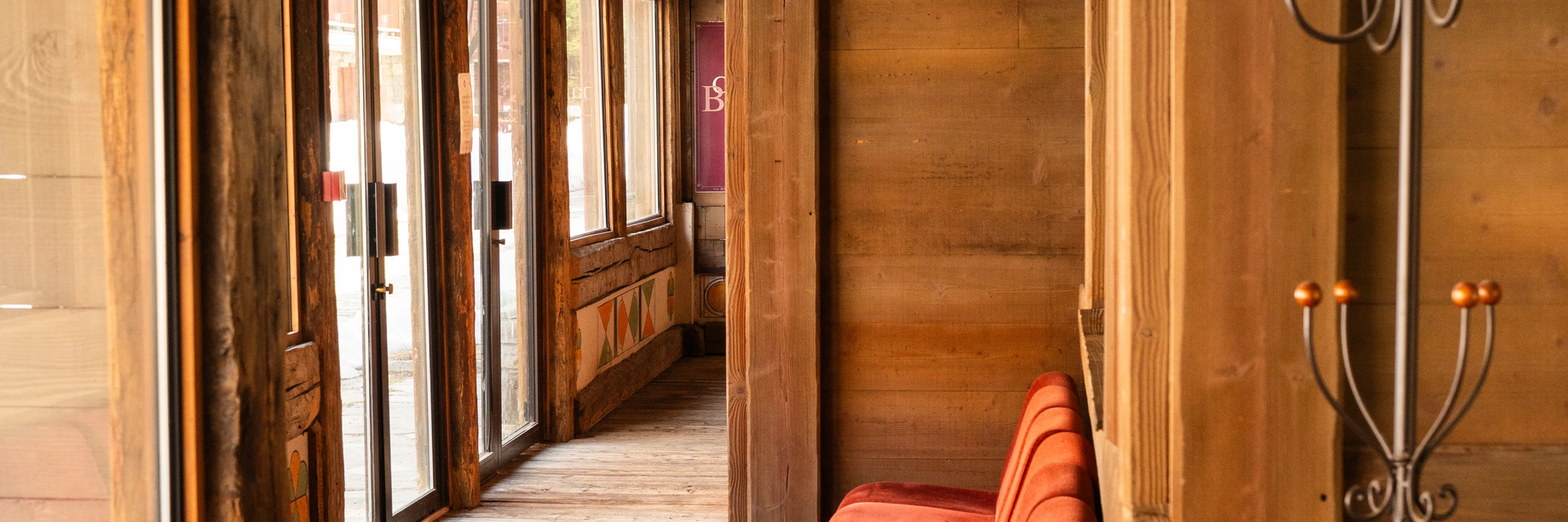 Chalet hotel lecrin -  hall